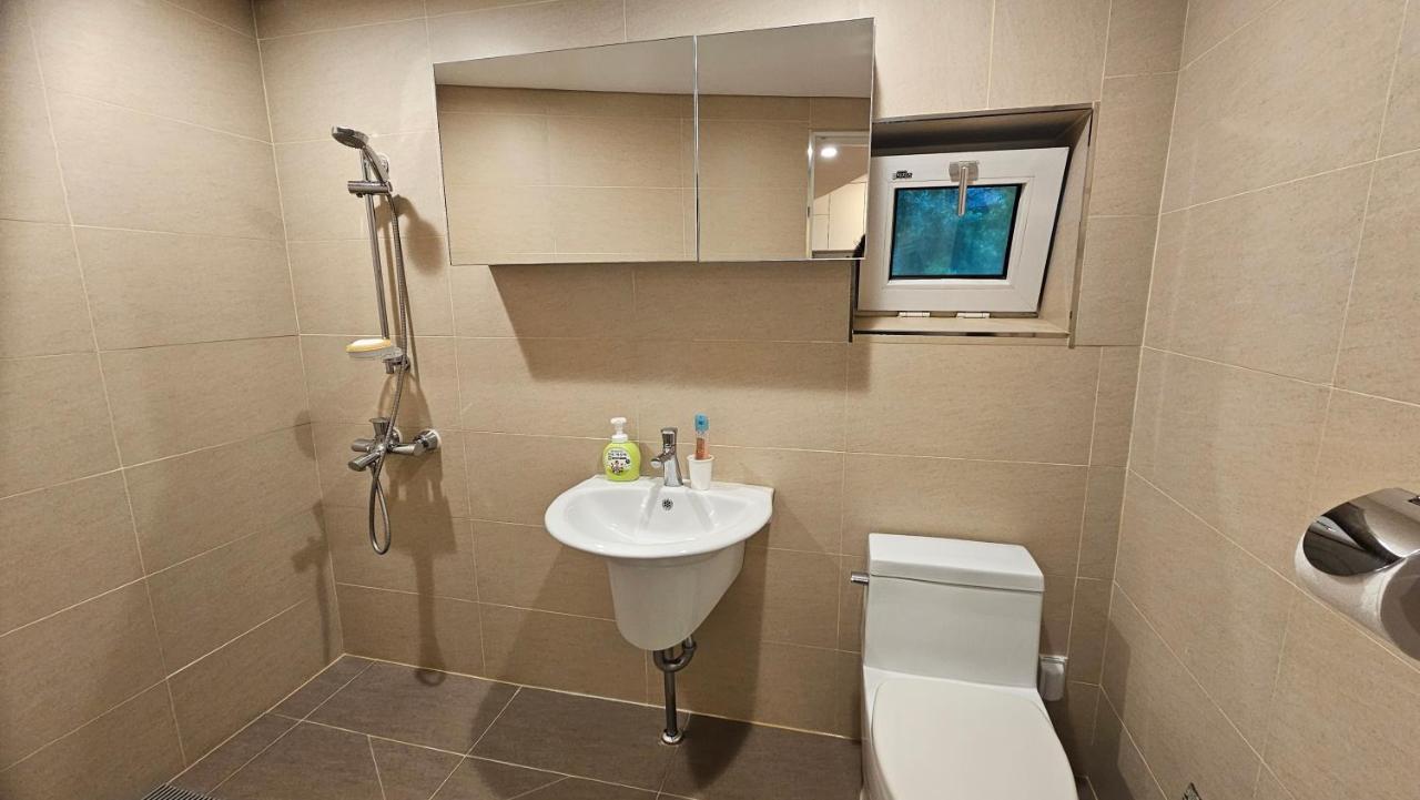 Guesthouse The Kims Сеул Екстериор снимка